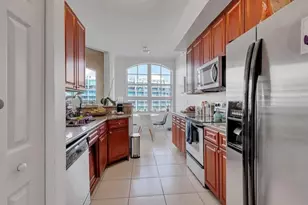 3001 NE 185th St, Aventura, FL 33180 - Photo 8