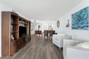116 Lake Emerald Dr, Oakland Park, FL 33309 - Photo 8