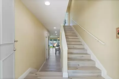 316 N Lake Drive, Lantana, FL 33462 - Photo 2