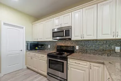 316 N Lake Drive, Lantana, FL 33462 - Photo 10