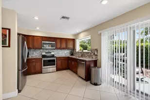 2034 NW 52nd St, Boca Raton, FL 33496 - Photo 10