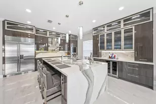 10980 NW 69th Pl, Parkland, FL 33076 - Photo 12