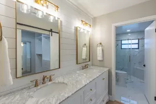 2478 Bedford Mews Dr, Wellington, FL 33414 - Photo 8