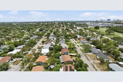 941 NE 23rd Court, Pompano Beach, FL 33064 - Photo 40
