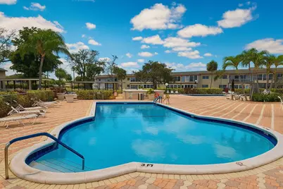 550 NW 78th Terrace #107, Margate, FL 33063 - Photo 2