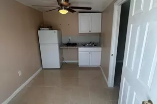 845 NW 132nd St, North Miami, FL 33168 - Photo 6