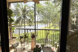 6720 Coral Lake Dr, Margate, FL 33063 - Photo 2