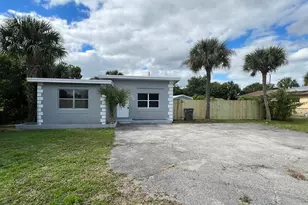 1883 Breezy Ln, West Palm Beach, FL 33417 - Photo 6