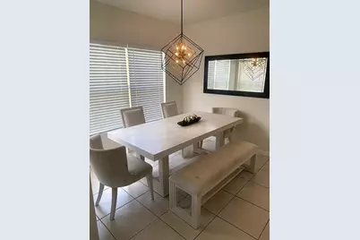 717 Talia Circle, Palm Springs, FL 33461 - Photo 10