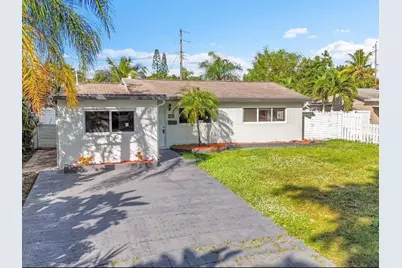 29 SE 8th Street, Dania Beach, FL 33004 - Photo 1