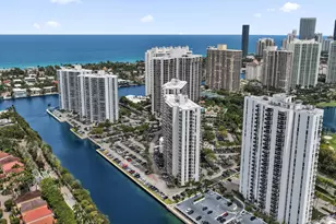 3701 N Country Club Dr, Aventura, FL 33180 - Photo 34