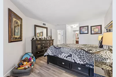 9625 NW 1st Court #11-101, Pembroke Pines, FL 33024 - Photo 22