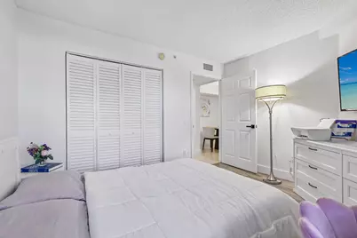 9625 NW 1st Court #11-101, Pembroke Pines, FL 33024 - Photo 30