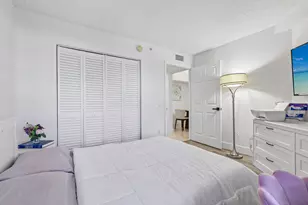 9625 NW 1st Ct, Pembroke Pines, FL 33024 - Photo 30