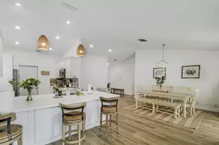 171 Greentree Cir, Jupiter, FL 33458 - Photo 12