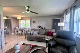 240 W Horizons, Boynton Beach, FL 33435 - Photo 4