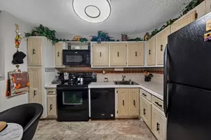 3671 Environ Blvd, Lauderhill, FL 33319 - Photo 32