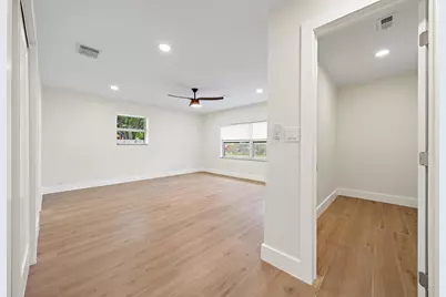 117 SE 22nd Avenue, Boynton Beach, FL 33435 - Photo 12