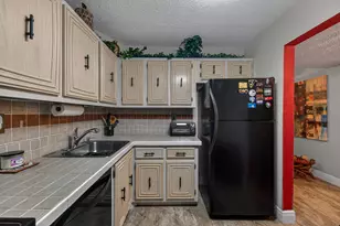 3671 Environ Blvd, Lauderhill, FL 33319 - Photo 4