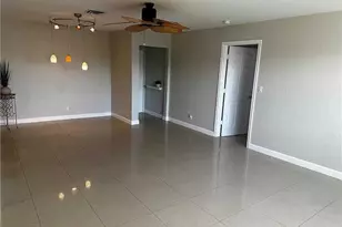 105 S Riverside Dr, Pompano Beach, FL 33062 - Photo 18