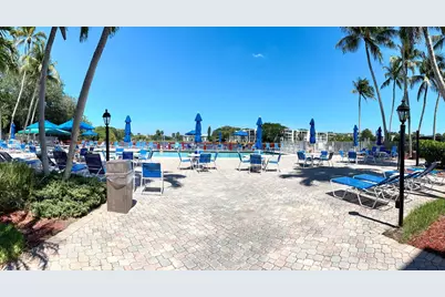 9440B Poinciana Place #404, Davie, FL 33324 - Photo 2