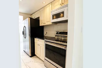 101 Briny Avenue #401, Pompano Beach, FL 33062 - Photo 18