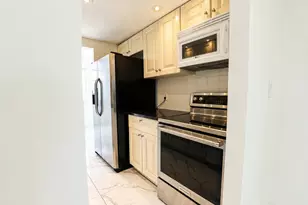 101 Briny Ave, Pompano Beach, FL 33062 - Photo 18