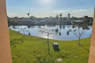 2705 NW 104th Ave, Sunrise, FL 33322 - Photo 8