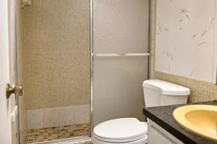 4880 NW 22nd St, Lauderhill, FL 33313 - Photo 14