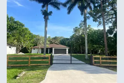 18268 N 49th St Street N, The Acreage, FL 33470 - Photo 2