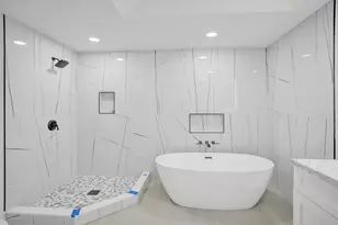 11049 Cloverleaf Cir, Boca Raton, FL 33428 - Photo 20