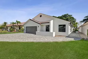11049 Cloverleaf Cir, Boca Raton, FL 33428 - Photo 40