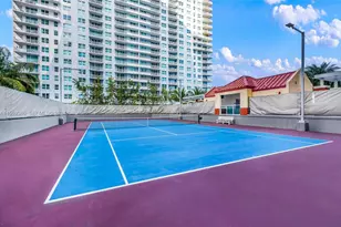 1155 Brickell Bay Dr, Miami, FL 33131 - Photo 38