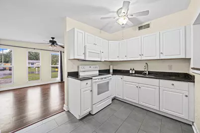11674 Balsam Drive, Royal Palm Beach, FL 33411 - Photo 6