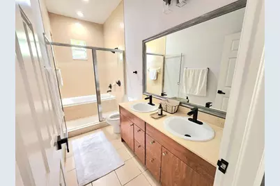 2317 Vintage Drive, Lighthouse Point, FL 33064 - Photo 26