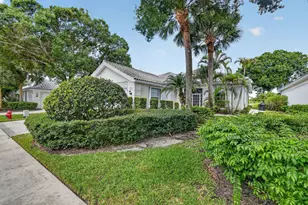 8081 SE Double Tree Dr, Hobe Sound, FL 33455 - Photo 2