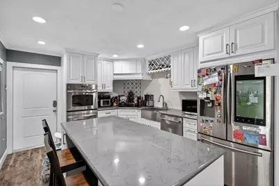 8669 Nashua Drive, Palm Beach Gardens, FL 33418 - Photo 2