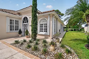 8268 SE Palm Hammock Ln, Hobe Sound, FL 33455 - Photo 2