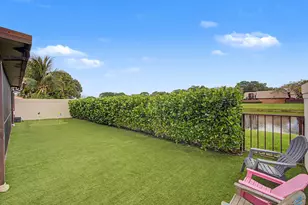 2631 Mohawk Cir, West Palm Beach, FL 33409 - Photo 32