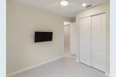 471 SE Vallarta Drive, Port Saint Lucie, FL 34984 - Photo 22