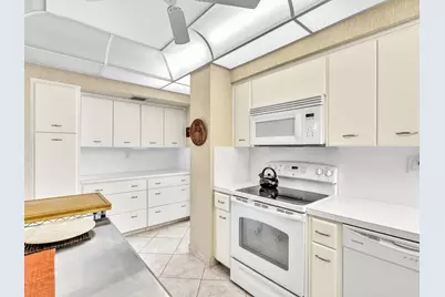 3300 NE 36th Street #721, Fort Lauderdale, FL 33308 - Photo 18