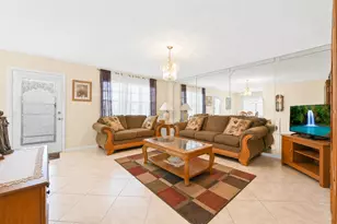 507 Normandy K, Delray Beach, FL 33484 - Photo 2