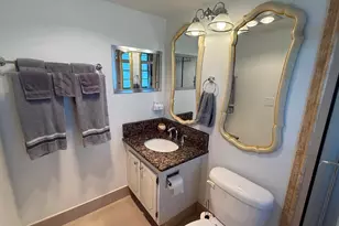 21 Newport B Ct, Deerfield Beach, FL 33442 - Photo 14
