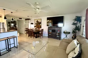 21 Newport B Ct, Deerfield Beach, FL 33442 - Photo 1