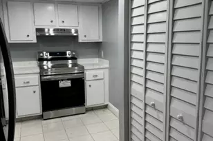 5600 N Flagler Dr, West Palm Beach, FL 33407 - Photo 4