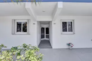 9 Westwood Ave, Tequesta, FL 33469 - Photo 4