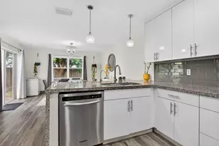 4131 Eastridge Cir, Pompano Beach, FL 33064 - Photo 6