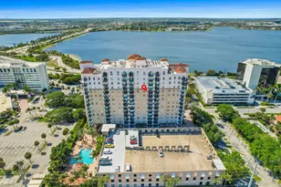 616 Clearwater Park Rd, West Palm Beach, FL 33401 - Photo 2