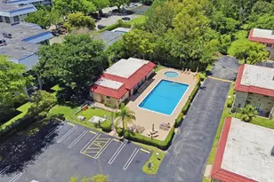 3050 N Riverside Dr, Coral Springs, FL 33065 - Photo 2