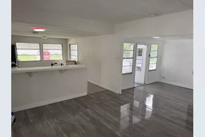 8570 SW 21st Street, Davie, FL 33324 - Photo 10